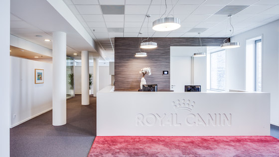 Royal Canin head office | Références des fabricantes | CSrugs