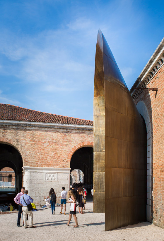 An “Archimbuto” for the Italian Pavilion | Herstellerreferenzen | De Castelli