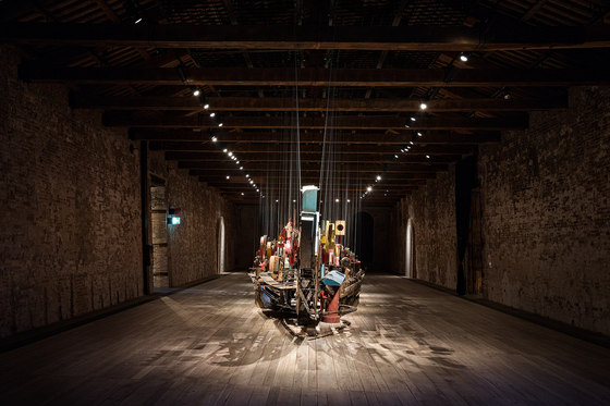 Biennale di Venezia 2016 | Darzanà | Manufacturer references | Linea Light Group