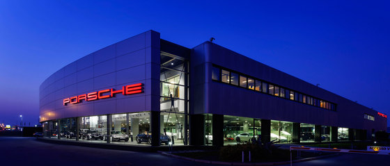Porsche Italia | Manufacturer references | Linea Light Group