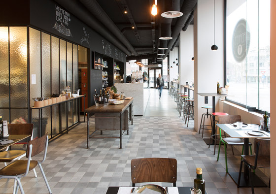 Restaurant Peppe's | Manufacturer references | Mosa