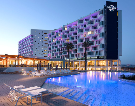 Hard Rock Hotel Ibiza by Varaschin | Manufacturer references