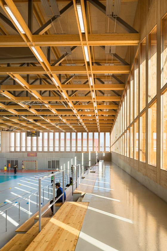 Gymnase à Neudorf | Sports halls | AZC