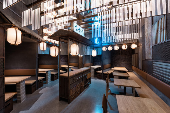 Hikari, Yakitori bar | Restaurant interiors | Masquespacio