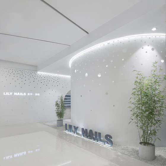 Lily Nails | Spa facilities | ArchStudio