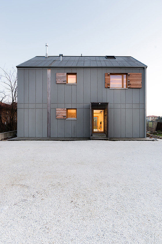 Casa CM by Paolo Carlesso | Detached houses
