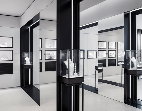 Georg Jensen Munich | Shop interiors | Studio David Thulstrup