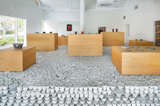 Maruhiro - Hasami ceramics Flagship store | Shop interiors | Yusuke Seki