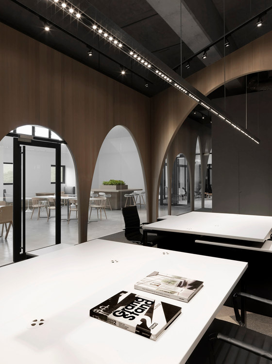 H&M Taiwan office | Office facilities | J.C. Architecture