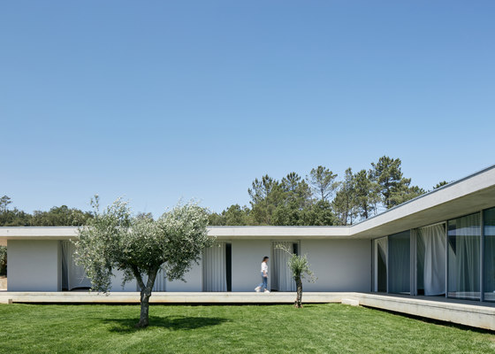 CASA FANU | Detached houses | Bruno Dias Arquitectura