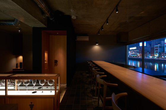 T6O | Bar interiors | Movedesign