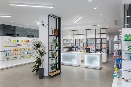 Farmacia Sud by GRID System APS | Manufacturer references