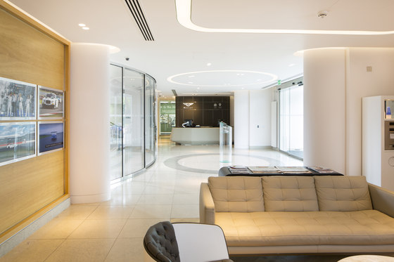Bentley Showrooms  Europe & Middle East by B&B Italia | Manufacturer references