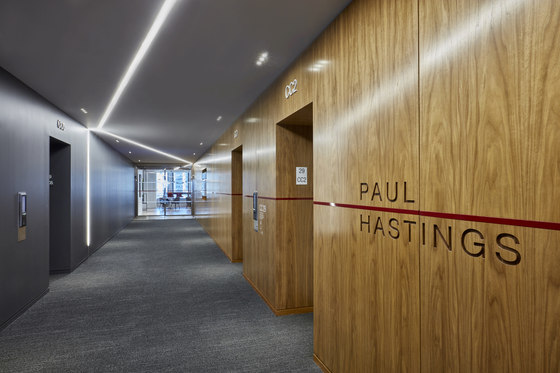 Paul Hastings | Herstellerreferenzen | B&B Italia