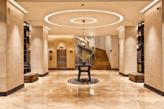 Hilton Hotel&Resorts Milan by ITALAMP | Manufacturer references