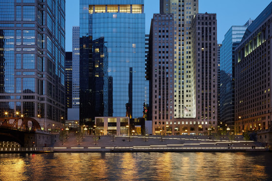 Chicago Riverwalk by Ross Barney Architects | Bridges