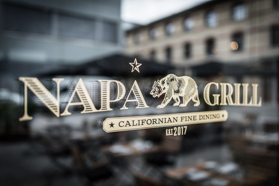 Napagrill Grill Restaurant | Herstellerreferenzen | Janua