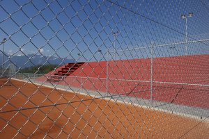 La Veyre et l'endroit du tennis | Sports facilities | M+V merlini & ventura architectes