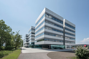 Doppelmayr Headquarters | Office buildings | AllesWirdGut Architektur