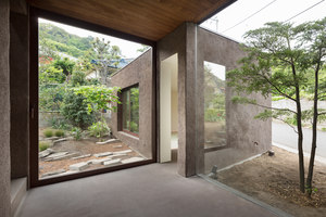 A HOUSE for OISO | Einfamilienhäuser | Dorell.Ghotmeh.Tane / Architects