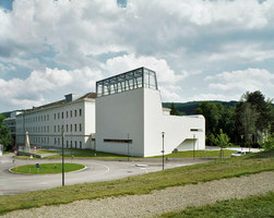 Lecture Hall - Institute of Science and Technology - IST Austria | Universities | Atelier Heinz Tesar