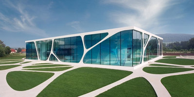 Leonardo Glass Cube | Trade fair & exhibition buildings | 3deluxe