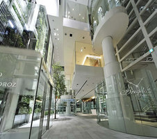 Nicolas G. Hayek Center | Office buildings | Shigeru Ban Architects