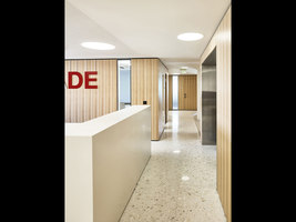 Swiss Consulate General | Office facilities | MACH ARCHITEKTUR