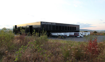 Logistikzentrum Partyrent | Industriebauten | Jarosch Architektur
