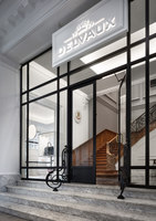 Delvaux Le 27 | Shop interiors | Vudafieri-Saverino Partners