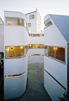 NE apartment | Urbanizaciones | Nakae Architects