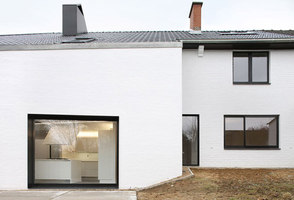 House Satiya | Detached houses | adn architectures