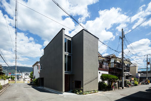 Pile Of Life | Maisons particulières | Tsubasa Iwahashi Architects