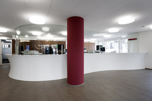 Umbau und Modernisierung der Sparkasse Schwyz | Office buildings | Marty Architektur AG