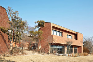 Fortress Brick House | Detached houses | Wise Architecture