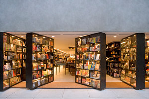 Livraria da Vila | Shops | Isay Weinfeld