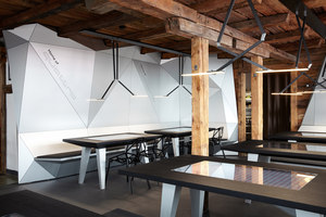 Quattro Festkogl Alm | Café-Interieurs | Designliga