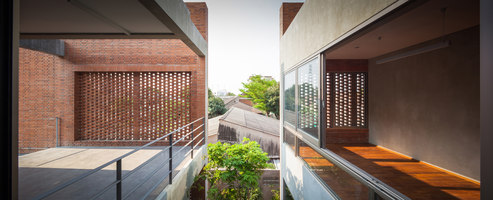 Ngamwongwan House | Casas Unifamiliares | JUNSEKINO Architect + Design