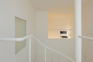 White Collage | Case unifamiliari | Keikichi Yamauchi Architect and Associates