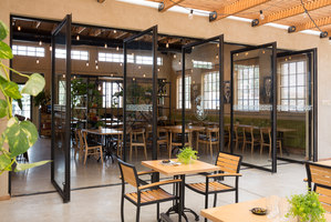 Kofinas | Restaurant interiors | Ron Shenkin Studio