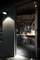 BACKLASH | Shop-Interieurs | Ito Masaru Design Project / SEI