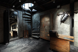 BACKLASH | Shop-Interieurs | Ito Masaru Design Project / SEI