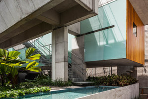 Weekend House in Downtown São Paulo | Case unifamiliari | spbr arquitetos