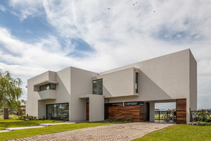 San Benito House | Maisons particulières | Besonias Almeida Arquitectos