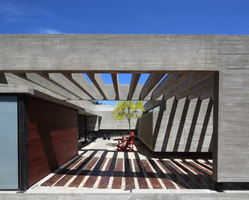 S&S House | Einfamilienhäuser | Besonias Almeida Arquitectos