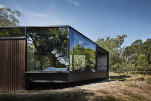 A Pavilion Between Trees | Maisons particulières | Branch Studio Architects