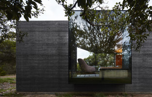 A Pavilion Between Trees | Maisons particulières | Branch Studio Architects