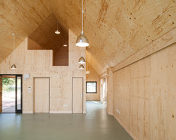 Wolfson Tree Management Centre Mess Building | Einfamilienhäuser | Invisible Studio