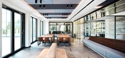 Office Building VIB AG | Office facilities | Reimann Architecture