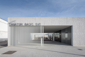Tanatorio Sant Vicenç de Castellet | Church architecture / community centres | Barceló-Balanzó Arquitectes